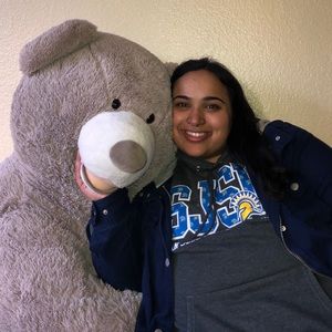 Meet your Posher, Veena